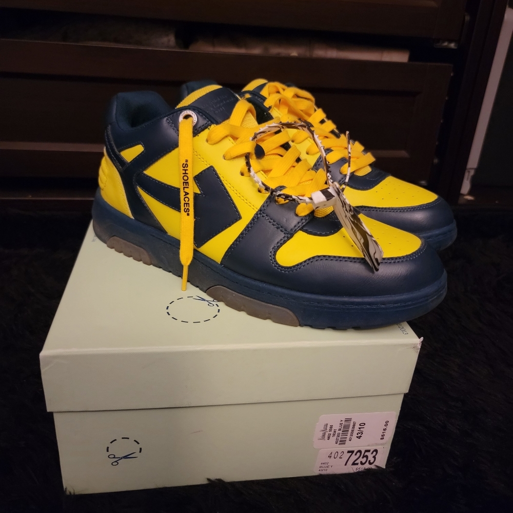 Mens off-white sneakers - Picture 2 of 4